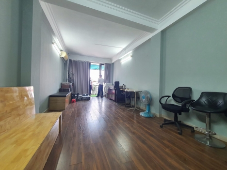 Bán nhà phố Đông Các, 8 tầng thang máy, kinh doanh thời trang đỉnh cao 25 tỷ