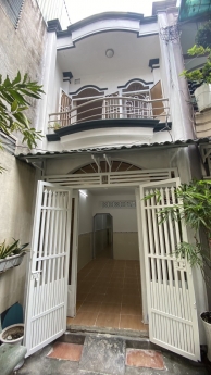 Bán nhà quận Tân Bình dt 3.1x11, đúc 1 lầu, nhà đẹp. Giá 3.42 tỷ còn bớt