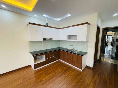 CHÍNH CHỦ CẦN BÁN NHÀ RIÊNG PHỐ THÁI HÀ, 42 M2 6 TẦNG THANG MÁY, Ô TÔ ĐỖ CỬA, VỪA Ở VỪA KINH DOANH