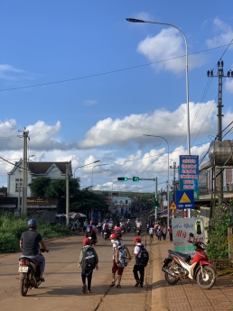 Bán đất nền sổ đỏ ngay ủy ban Krong Năng, Đăk Lăk giá rẻ