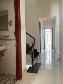 Bán gấp nhà 4m x 17m 3 tấm HXH Mã lò Bình Tân 5.1tỷ