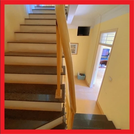 Bán nhà HXH Nguyên Hồng, 55m2 chỉ 6.8 tỷ, đường 6m xe hơi thông, căn góc!