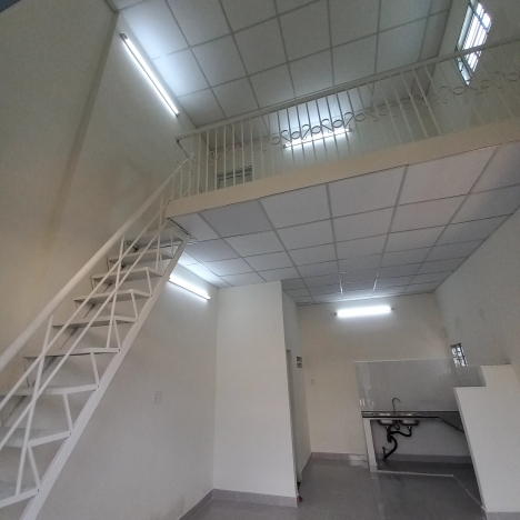 Nhà Phan Văn Hớn, 4,3x9, Gần Trường Thpt Phạm Văn Sáng, Đường 6m Thông