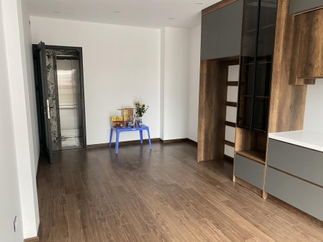 Nhà Đẹp THái Hà Lung Linh SAng Trọng Đẳng Cấp Đại Gia-Gara-thang máy nhập khẩu