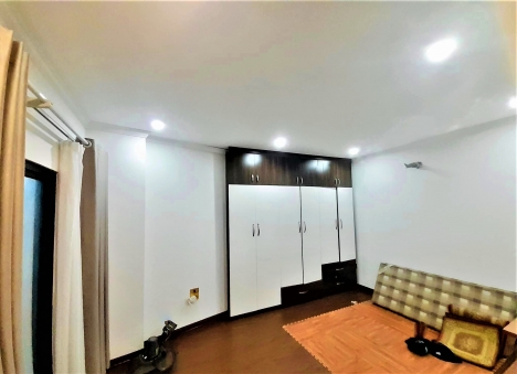 Nhỉnh 3 tỷ nhà 5 tầng ĐẸP NHẤT phố Bồ Đề, Long Biên FULL NỘI THẤT