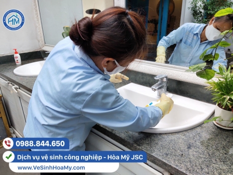 Dịch vụ giặt ghế sofa, tổng vệ sinh công nghiệp