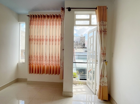 Bán gấp nhà 4m x 17m 3 tấm HXH Mã lò Bình Tân 5.1tỷ