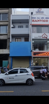 Mặt tiền đường Lê Duẩn. Ngang 8,4 X 30. Nở hậu. 248m2
