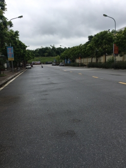 Bàn Nhà Long Biên 4 Tầng, 1 Tum Ngõ Xe 4 Bánh  Giá 3,8 Tỷ