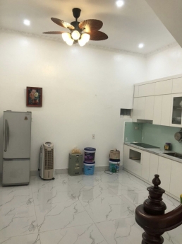 Bàn Nhà 4 Tầng 54m2 Bồ Đề Đường ÔTÔ Giá Đẹp