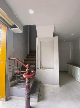 Bán nhà Mặt tiền đường Dân Chủ – quận Tân Phú, dtsd 114m2 giá chỉ nhỉnh 5 tỷ