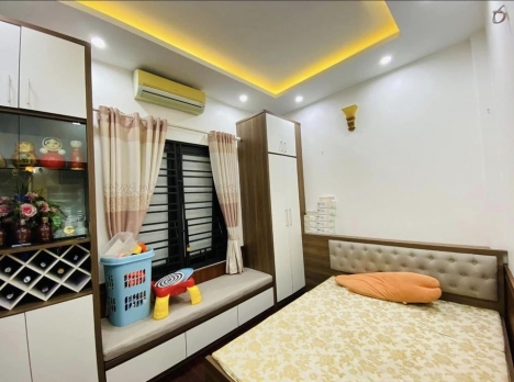 Bán nhà Trường Chinh Ngã Tư Sở 36m2 5 Tầng, Nhỉnh 3 tỷ, Ở Ngay, Gần Phố
