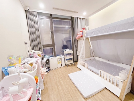 Căn hộ chung cư Metropolis trung tâm quận Ba Đình 80m2 2 ngủ 2wc tặng toàn bộ nội thất nhập khẩu -