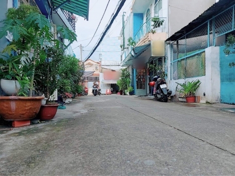 GẤP BÁN NHÀ P.17 GV - SÁT LOTTE NVL - NGANG 4.6X15M - 73M2 - HẺM Ô TÔ 5M - CHỈ 5.X TỶ