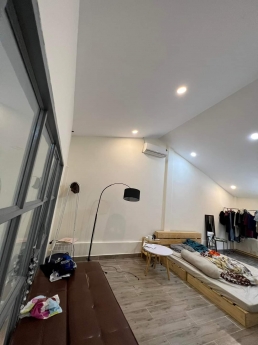 ⭐️ NƠ TRANG LONG• P12- BÌNH THẠNH ⭐️ 
⭐️ ĐẸP TRANG TRÍ XINH XẮN - CÁCH MT 50M. 
⚡️ DT: 47M ( NGANG