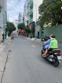 Nhà mặt tiền nở hậu kinh doanh khủng ngay trung tâm quận 1, đường Hồ Hảo Hớn, P.Cô Giang