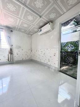 Chỉ 1 Tỷ 8, Mua Nhà Trung Tâm Thanh Khê, 2 Tầng Bê Tông,