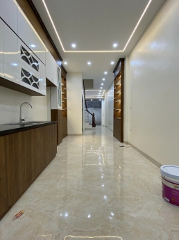 Bán nhà xây đơn lập phố Vương Thừa Vũ, Thanh Xuân dt 45m2, 5 tầng