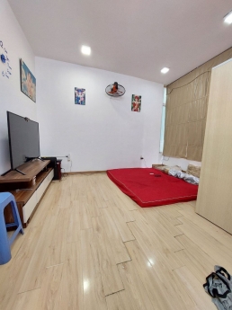 Bán nhà Nguyễn Lương Bằng 25m2 x 5T, nhỉnh 2 tỷ Ô TÔ