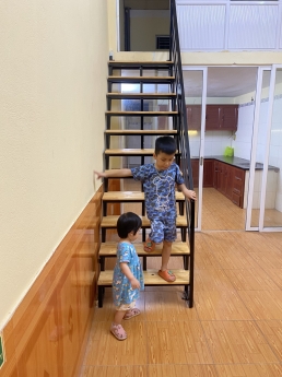 Chính chủ gửi bán căn nhà nhỏ xinh ở Phố Phương Lưu S rộng 40m xây 1.5 tầng chắc chắn, sân cổng -
