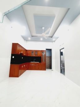 Bán Nhà Đỗ Xuân Hợp Q9 Hẻm Xe Hơi 3 Tầng Mới Xây 78m2 chỉ hơn 6 Tỷ Gía Rẻ