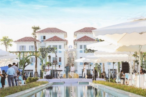 Chính chủ 3 căn biệt thự biểnv SUN FERIA Hạ Long