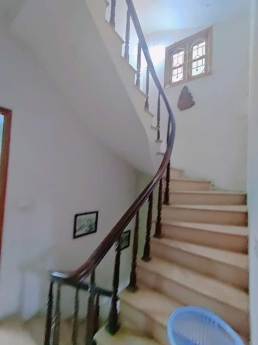 Bán nhà lô góc, vài bước oto, ngõ 175 Lạc Long Quân, 50M/5TẦNG/6.8TỶ