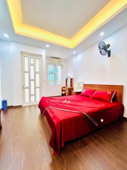 Bán nhà chính chủ đủ pháp lý,Võ Thị Sáu,HBT,MT 6,1m,6 tầng,ôtô đỗ cửa,kinh doanh,giá nhỉnh 8tỷ.