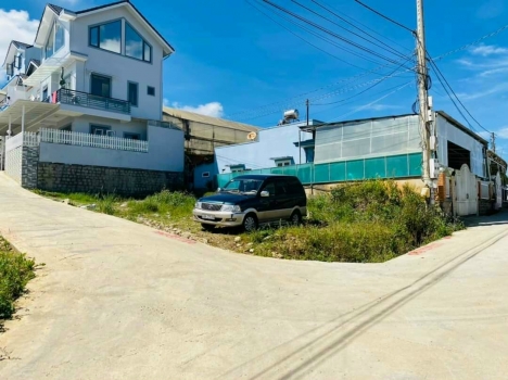 Đất biệt thự 2 mặt tiền đường Nam Hồ - phường 11 Đà Lạt