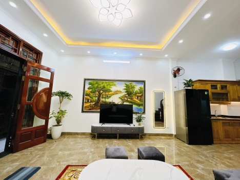 NHÀ ĐẸP,NỘI THẤT VÍP,Ô TÔ GẦN,KIM GIANG,HOÀNG MAI 40m*4T,MT4m,CHỈ 3,8 TỶ