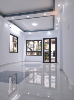 Nhà mới 4 tầng Nguyễn Văn Trỗi, Phú Nhuận,55m2 (4.5x12),chỉ 8.2 Tỷ.