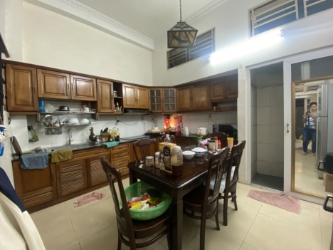 BÁN NHÀ TÂN BÌNH HXH 70M2 NGANG GẦN 5M SÁT MẶT TIỀN KINH DOANH ĐỈNH ÚT TỊCH 12.5 TỶ.