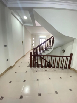 CẦU DIỄN-10M ra PHỐ-NHÀ 5 TẦNG 6 NGỦ-NHỈNH 3 TỶ