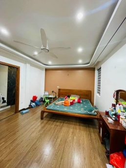 Bán nhà khu phân lô đài truyền hình VTV phố Nguyễn Công Hoan-Ba Đình-58m2x5T-9Tỷ