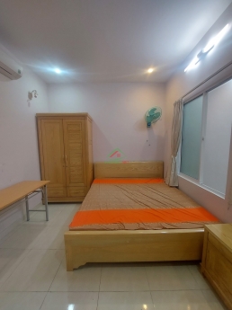 Bán nhàKhu Nam Việt Á  kinh doanh dòng tiền giá rẻ Phạm Tuấn Tài 7tỷ8 thương lượng.