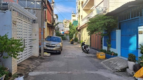 Nhà Hẻm 6m-4Tầng*mới-Liên khu 10 11-Bình Tân-Giá nhỉnh 4 tỷ.