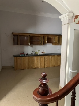 Chính chủ cần  bán nhanh căn nhà 3 tầng tại nhà số 5, ngõ 141/182, Giáp Nhị, Hoàng Mai, Hà Nội.