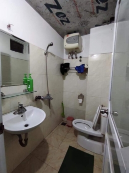 Bán nhà phố Nguyễn Văn Cừ, dân xây, lô góc, 3 thoáng ô tô đỗ cửa 42m nhỉnh 3 tỷ