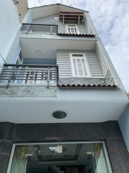 Bán Gấp MT Kinh Doanh Phước Bình Đỗ Xuân Hợp  Tp Thủ Đức DT 108 m2 Nhỉnh 10.8 tỷ