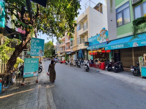 Ngân hàng thanh lý gấp nhà mặt tiền Huỳnh Thúc Kháng  giá sập hầm cho nhà đầu tư nhanh nhất.