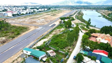 Bán Lô Đất 2 Mặt Tiền Thủy Tú VĨnh Thái Nha Trang Khánh Hòa View Sông Thoáng Mát