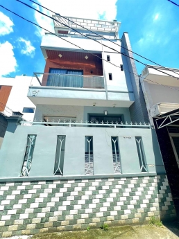 Nhỉnh 5 tỷ  sở hữu nhà phố hiện đại - full nội thất - Thị trấn Nhà Bè