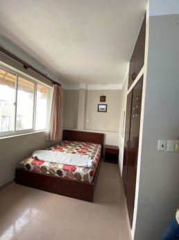 Bán nhà mặt tiền Nguyễn Tiểu La Quận 10 DT 70m2 5 lầu BTCT giá 21.5 tỷ
