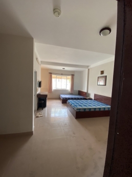 Bán nhà mặt tiền Nguyễn Tiểu La Quận 10 DT 70m2 5 lầu BTCT giá 21.5 tỷ