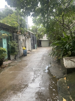 Bán nhà khu VIP Lê Văn Việt quận 9. 56m2 hoàn công, ở liền. 3 tỷ 8 TL.