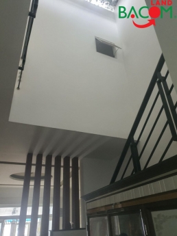 Bán nhà 1T1L Mặt Tiền Nguyễn Bá Học 150 m2 full thổ cư P Tân Mai chỉ 5 tỷ4