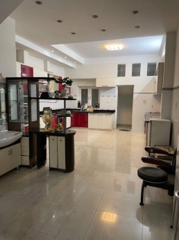 KHÔNG CẦN ĐỔ XĂNG NỮA, TẠI ĐÂY CÓ BÁN NHÀ ONLINE. 3 LẦU 5X25M. MT LÂM VĂN BỀN QUẬN 7