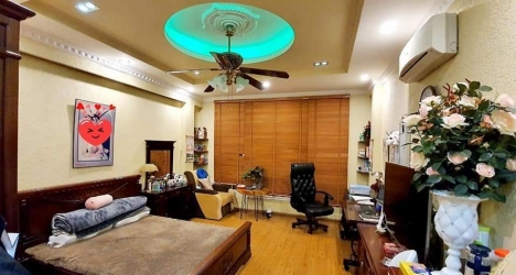 BIỆT THỰ LÔ GÓC, ô tô đỗ cửa Âu Cơ 135m x 5 MT 10m, giá 26 tỷ.