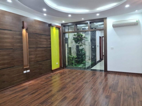 Bán Nhà Mặt Phố Quang Trung 47m2 5 Tầng Mt 4.2m- Vỉa Hè 8m - Giá 7Tỷ