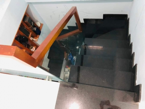 Bán nhà 1 trệt - 1 lầu, lên 2 lầu  ngay đường số 53, Hiệp Bình Chánh, TP Thủ Đức